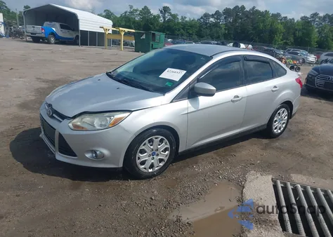 2012 Ford Focus Se из США, поврежденный, VIN 1FAHP3F2XCL106568